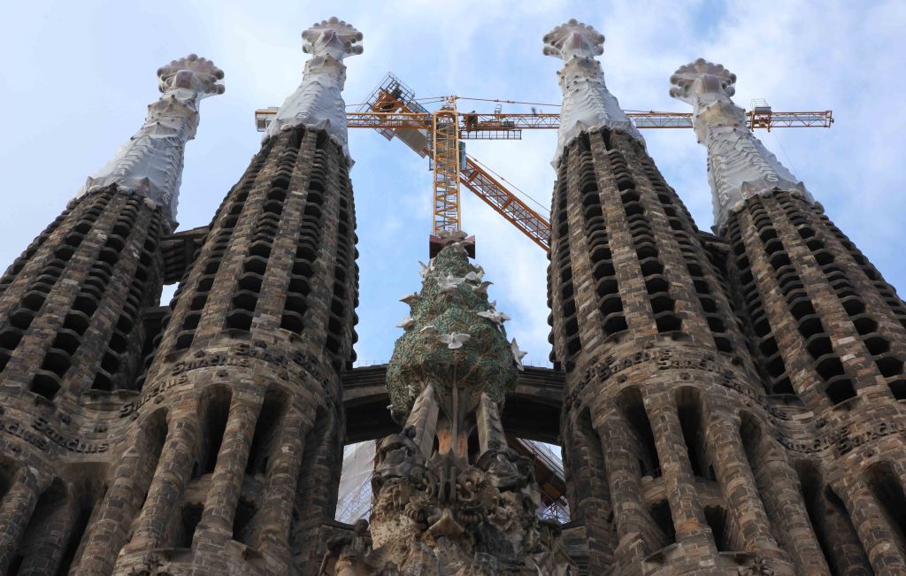 WP Barcelona Gaudi Sagrada Familia 06