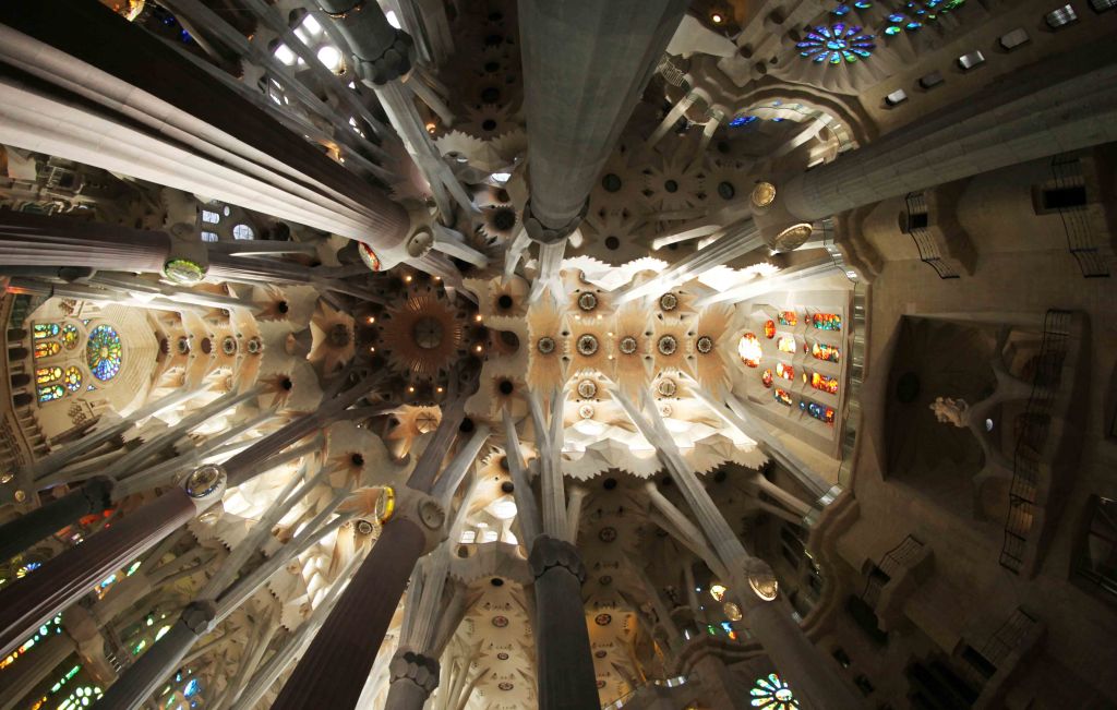 WP Barcelona Gaudi Sagrada Familia 20