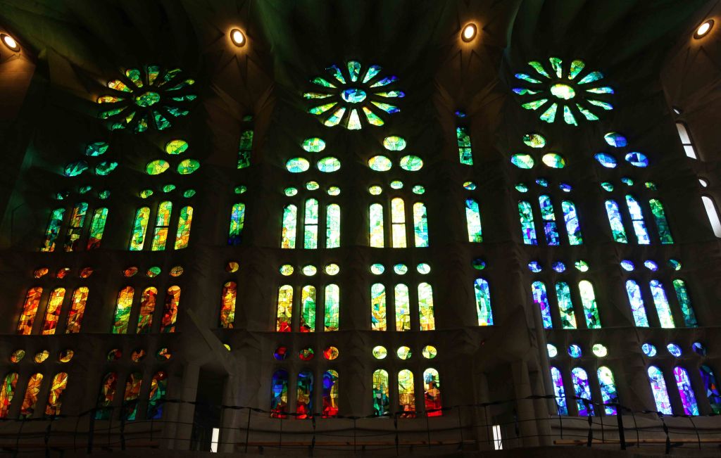 WP Barcelona Gaudi Sagrada Familia 26